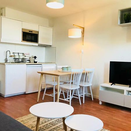 Appartement Sur L'Ile De Nantes - Place De Parking Gratuit 外观 照片